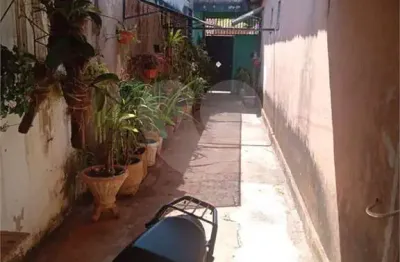 Casa com 2 quartos à venda na Travessa Américo Cesetti, Núcleo Leão XIII, Bauru