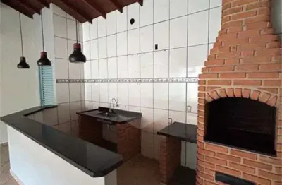 Casa com 3 quartos à venda na Rua Pedro Paulo Chaves, Tangarás, Bauru