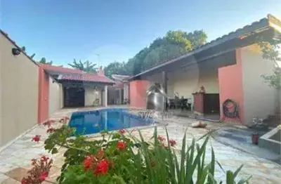 Casa com 3 dormitórios à venda, 250 m² por r$ 650.000,00 - centro - piratininga/sp