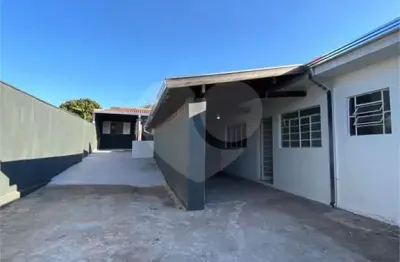 Casa com 5 quartos à venda na Rua Castro Alves, Vila Souto, Bauru