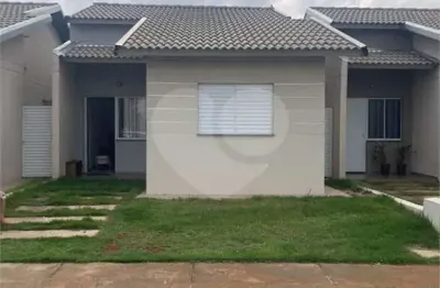 Casa com 2 quartos à venda na Rua Matilde Fraga Moreira de Almeida, Parque São João, Bauru