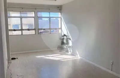 Sala comercial à venda na Avenida Rodrigues Alves, Centro, Bauru