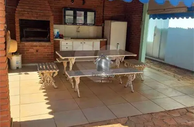 Casa com 3 dormitórios à venda, 211 m² por r$ 780.000,00 - novo jardim pagani - bauru/sp