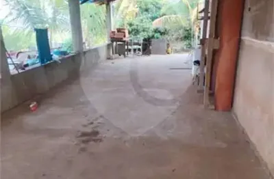 Fazenda com 3 dormitórios à venda, 1000 m² por r$ 250.000,00 - zona rural - pederneiras/sp
