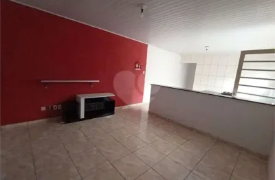 Casa com 2 quartos à venda na Rua Ataliba Bastos, Parque Bauru, Bauru