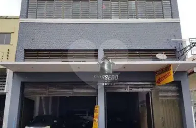 Prédio para alugar na Rua Primeiro de Agosto, Centro, Bauru