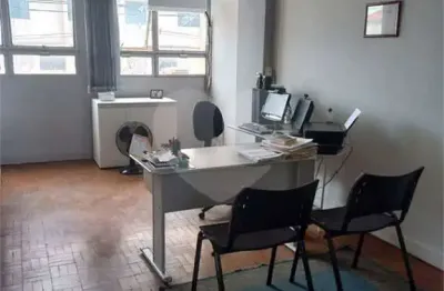 Sala comercial à venda na Avenida Rodrigues Alves, Centro, Bauru