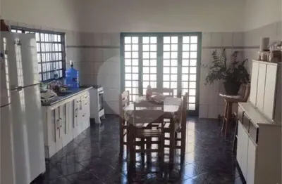 Casa com 4 quartos à venda na Rua Regente Feijó, Vila Souto, Bauru