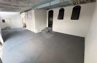 Casa com 2 quartos à venda na Rua Gonçalves Dias, Vila Bela, Bauru