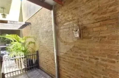 Casa com 3 quartos à venda na Rua Arlindo Fidélis, Vila Popular, Bauru