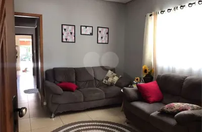 Casa com 3 dormitórios à venda, 150 m² por r$ 550.000,00 - centro - arealva/sp