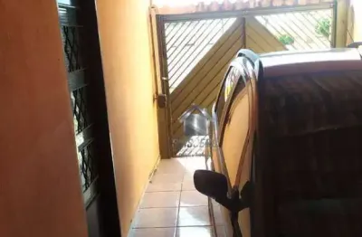 Casa com 3 quartos à venda na Rua Engenheiro Xerxes Ribeiro dos Santos, Núcleo Residencial Presidente Geisel, Bauru