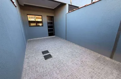 Casa com 2 quartos à venda na Rua Frei Ricardo do Pilar, Balneário Esmeralda, Praia Grande