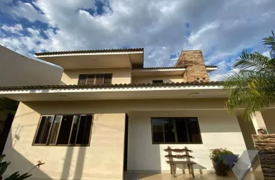 Sobrado para alugar, 176 m² por r$ 6.500,00/mês - tropical  - cascavel/pr
