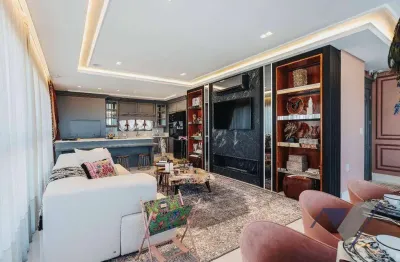 Apartamento mobiliado, equipado e decorado com 4 suítes!