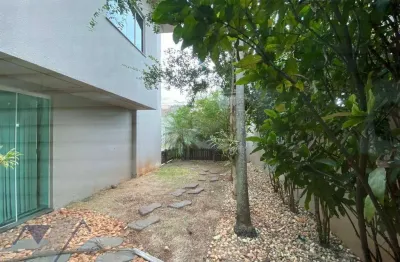 Sobrado com 3 dormitórios à venda, 225 m² por r$ 1.600.000,00 - tropical  - cascavel/pr