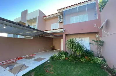 Sobrado com 3 dormitórios para alugar, 133 m² por r$ 4.500/mês - country - cascavel/pr