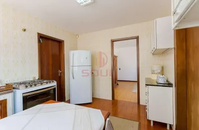 Casa à venda, 3 quartos , quintal amplo,  258,80m² - bigorrilho