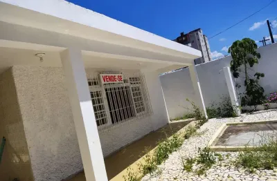 Mongagua- casa px praia-3 dormitórios-suite- dep completa-3 vagas-50 mts praia- ref 2217