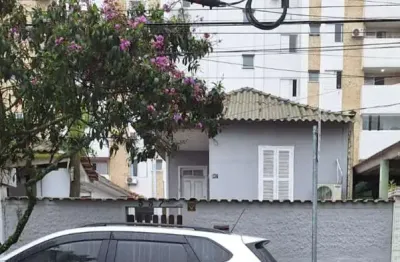 Terreno à venda no Ponta da Praia, Santos 