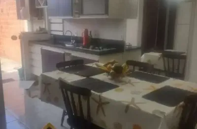 Casa com 2 quartos à venda na Getúlio Vargas, Centro, Imbé