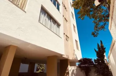 Apartamento de 2 dorms com suíte na região do taquaral