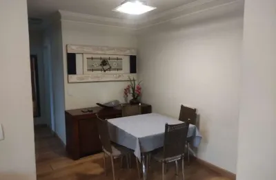 Ótimo apartamento de 2 dorms com 69 m² na região do jardim do lago