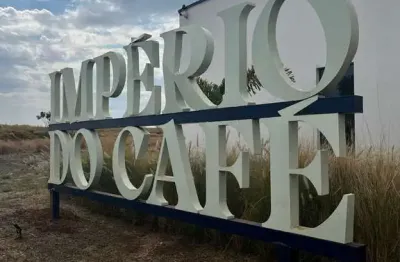 Terreno à venda na Avenida Prefeito José Lozano Araújo, Jardim Ypê, Paulínia