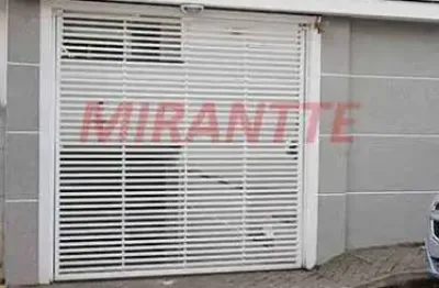 Cond. fechado de 180m² com 3 quartos em santa terezinha