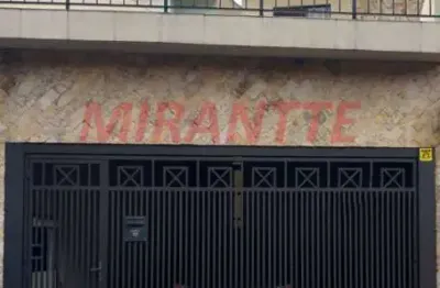 Sobrado de 106m² com 3 quartos em jardim monte alegre