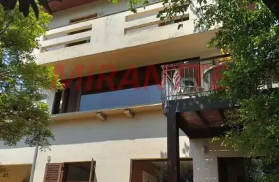 Sobrado de 300m² com 3 quartos em palmas do tremembé