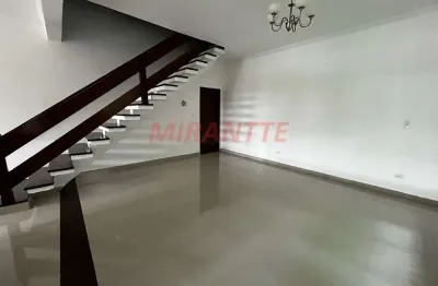 Sobrado de 371m² com 4 quartos em jardim samambaia - mairiporã