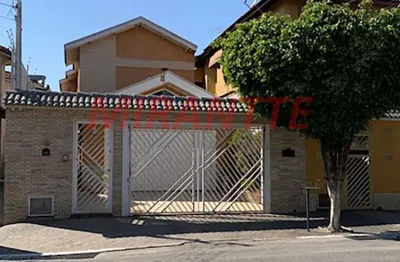 Casa com 4 quartos à venda na Rua Capitão-mor Passos, Pari, São Paulo