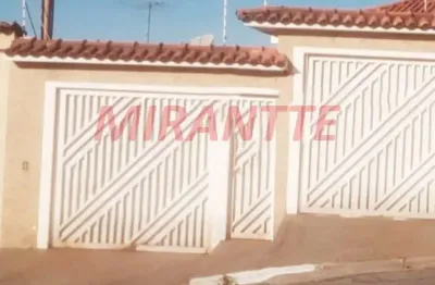 Casa terrea de 105m² com 3 quartos em vila isolina mazzei