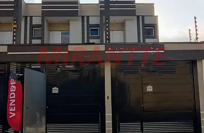 Casa com 3 quartos à venda na Rua César de Souza, Parque Vitória, São Paulo