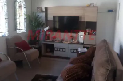 Sobrado de 210m² com 3 quartos em jardim samambaia - mairiporã