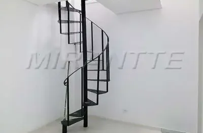Cond. fechado de 40m² com 1 quartos em jardim brasil