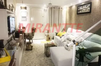 Cond. fechado de 117m² com 2 quartos em horto florestal