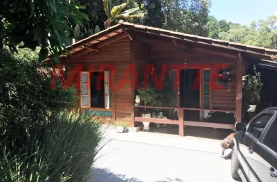 Casa terrea de 196m² com 4 quartos em serra da cantareira