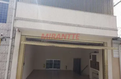Sobrado de 240m² com 4 quartos em jardim centenario