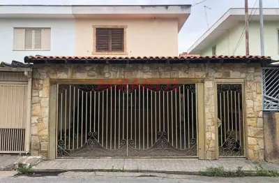 Casa com 2 quartos à venda na Rua Hortênsia, Santa Teresinha, São Paulo