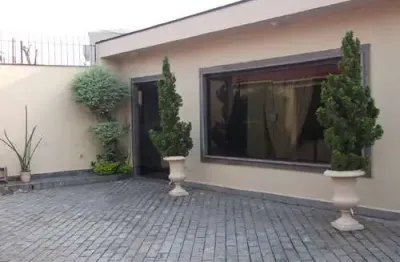 Casa terrea de 243m² com 5 quartos em parque novo mundo