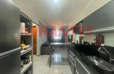 Cond. fechado de 45m² com 2 quartos em vila isolina mazzei