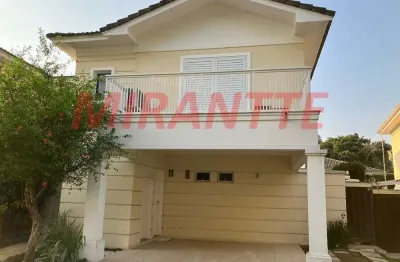 Cond. fechado de 237m² com 3 quartos em jardim leonor mendes de barros