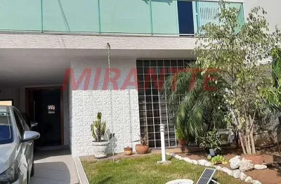 Sobrado de 212m² com 3 quartos em jardim do colégio (zona norte)