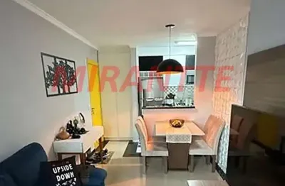 Apartamento de 55m² com 2 quartos em vila constança