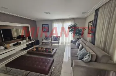 Apartamento de 400m² com 4 quartos em santa teresinha