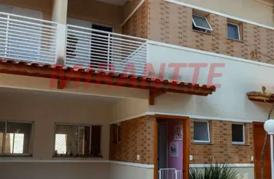 Casa em condomínio fechado com 2 quartos à venda na Rua Irmã Emerenciana, Vila Nilo, São Paulo