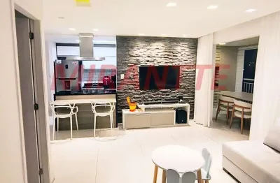 Apartamento de 72m² com 2 quartos em santa teresinha