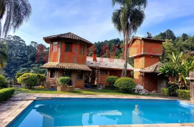 Casa terrea de 272m² com 3 quartos em serra da cantareira